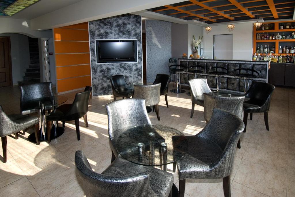 Hotel Dias Olympiaki Akti Bagian luar foto